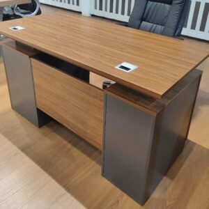 مكتب مدير تنفيذي خشب وجرافيت (Executive Wood & Charcoal Desk)