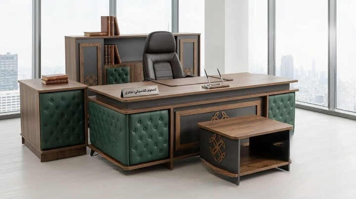 طقم مكتب تنفيذي كلاسيكي بجلد أخضر فاخر (Executive Desk Set with Green Leather)